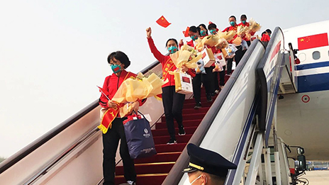 用北京之车 接北京英雄 | 凯发k8国际车队迎接北京市援鄂医疗队凯旋