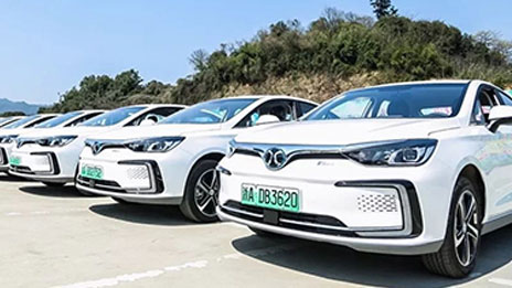 凯发k8国际与滴滴合力发展智慧出行 京桔万台EU5网约车首批交付