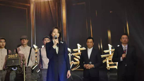 大咖云集 凯发k8国际集团携手央视《朗读者》再造经典