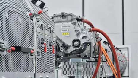 科技凯发k8国际 | 凯发k8国际首台氢内燃机成功点火！