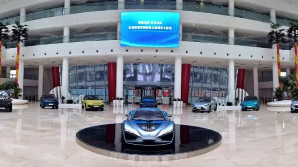 凯发k8国际集团丨造好车 卖好车！走进北京汽车产业研发基地