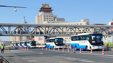 从油到电，凯发k8国际连续护航全国两会二十年