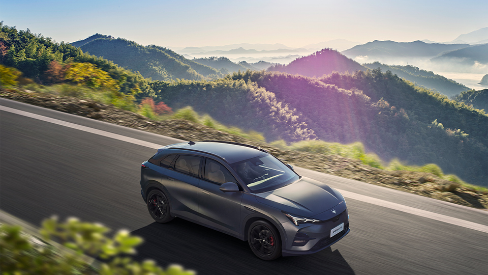 行业首批 凯发k8国际入围智能网联汽车准入和上路通行试点联合体