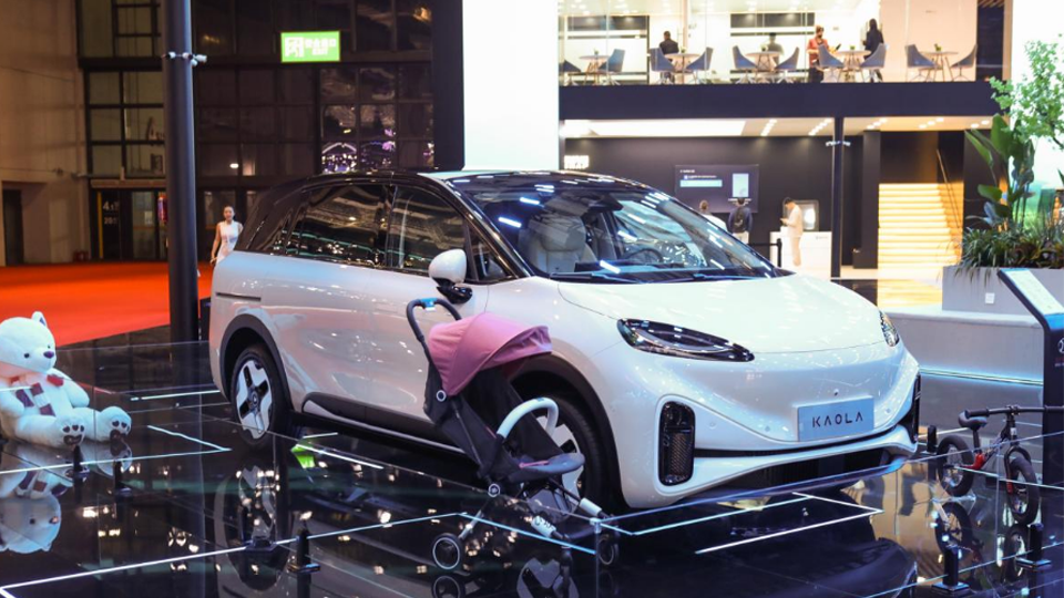 稳进向上 焕新启幕 凯发k8国际集团登陆上海车展